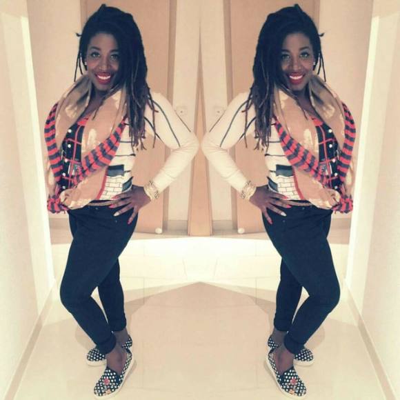 Meet your Posher, Nelita - Picture 1 of 1